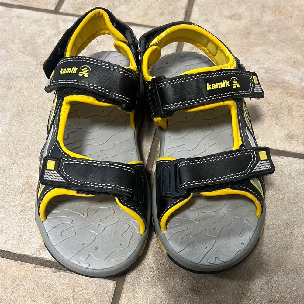 Kamik Kids Black and Yellow Adventure Sandals